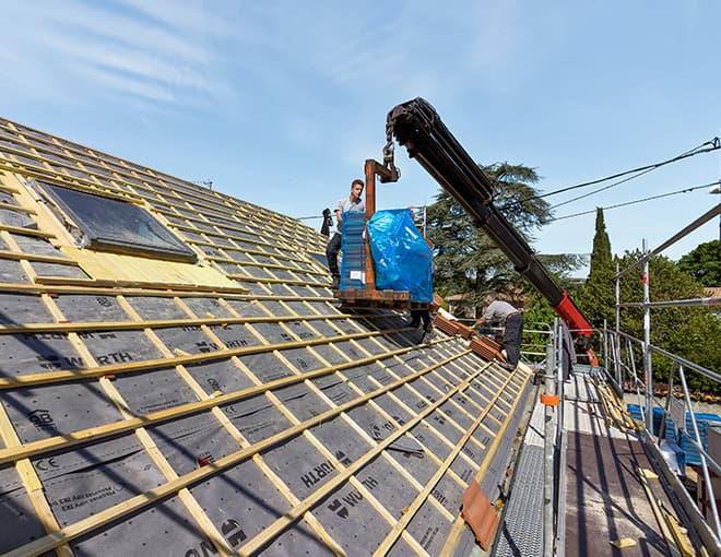 Rénovation complète de toiture par un couvreur qualifié à Ruffec