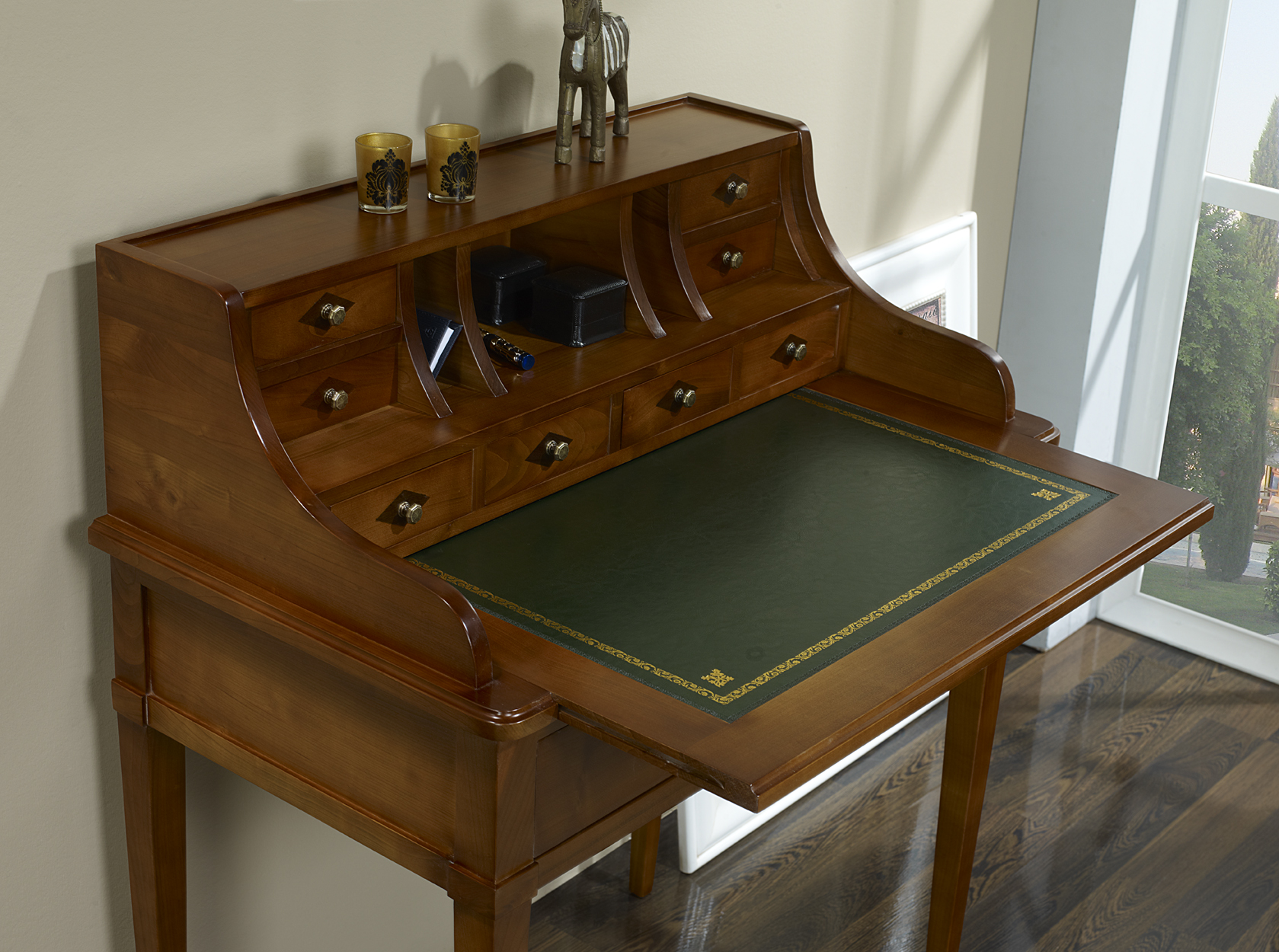 Tables & Secrétaires