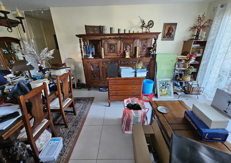 Comment bien préparer un débarras de maison ?