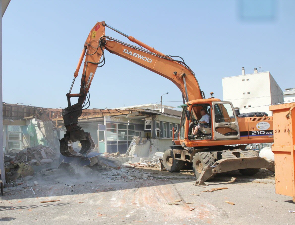 Démolition partielle - Service professionnel de démolition à Écully