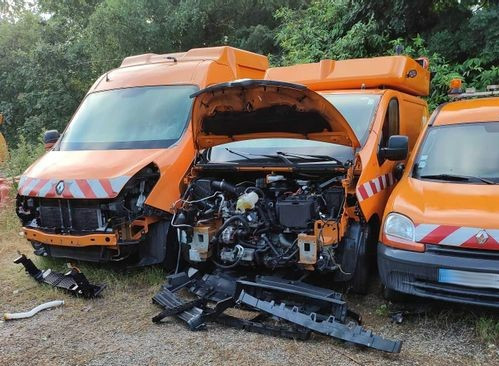 Enlèvement de véhicules utilitaires à Pibrac - Service professionnel d'enlèvement d'épaves.