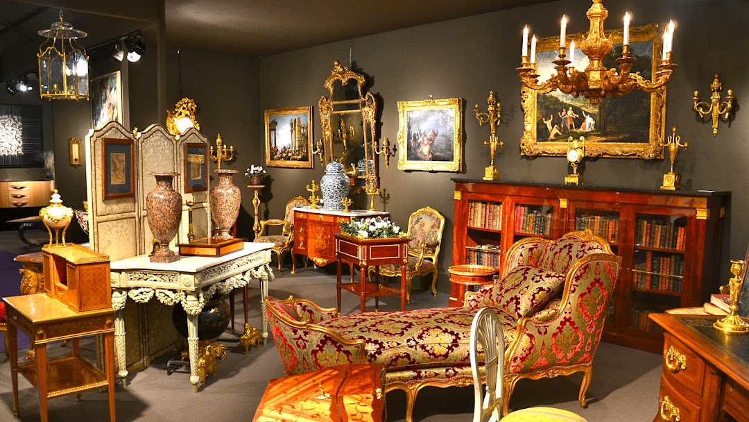 Rachat d'antiquités à Grenoble : comment obtenir la meilleure estimation ?